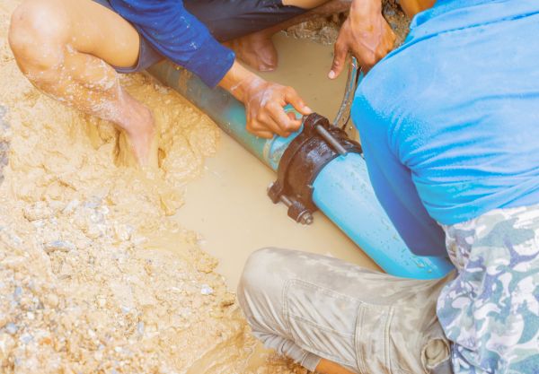 Cracked Plumbing Repair in Palm Beach Gardens