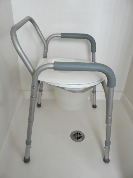 Commode Installation in Palm Beach Gardens